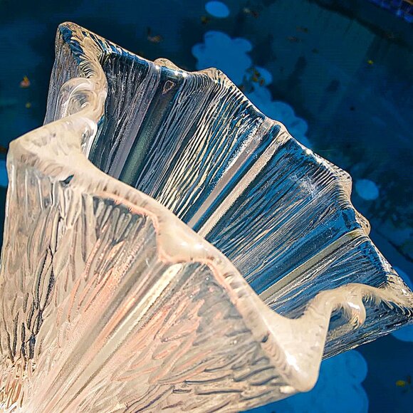 Stunning Art Deco Pierre D'Avesn for Nancy Daum Textured Star Art Glass Vase - Picture 2 of 8